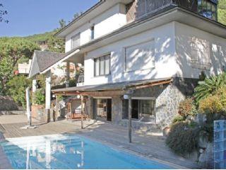 Chalet en alquiler en Cabrils, Barcelona (Costa Maresme)