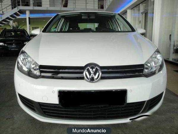 Volkswagen Golf VI 1.6 TDI Advance \