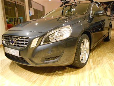 Volvo v60 d3 momentum