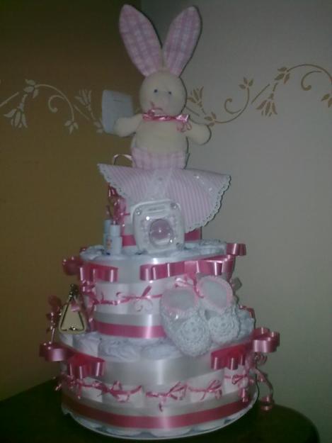 Para el nuevo bebe, canastilla,o,tarta de pañalles