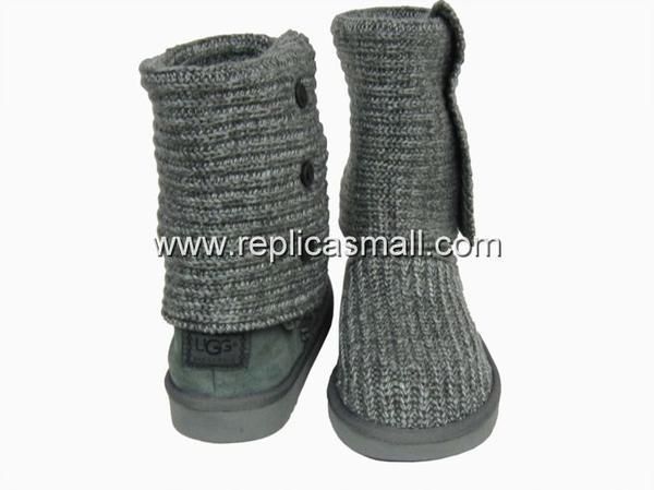 UGG 5819 Women's Classic Cardy UGG5819A