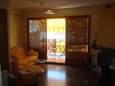 Apartamento con 2 dormitorios se vende en Marbella, Costa del Sol