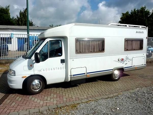 Autocaravana Dethleffs T 6541