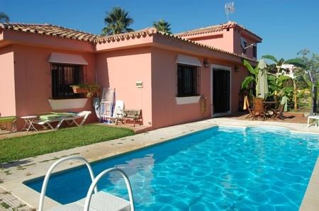 Villas a la venta en The Golden Mile Costa del Sol