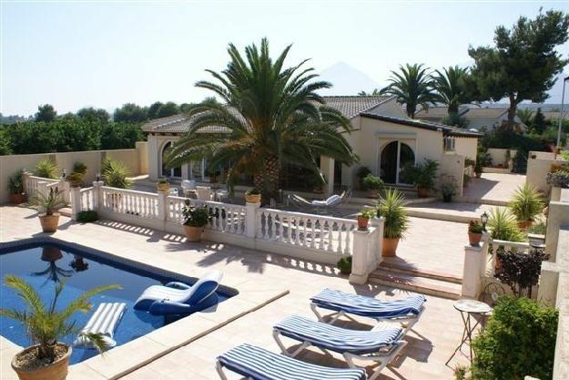 Chalet en venta en Alfàs del Pi (l'), Alicante (Costa Blanca)