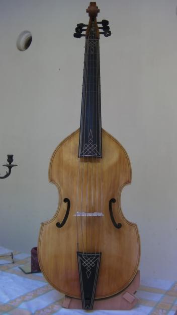 Viola da gamba bajo 6 cuerdas