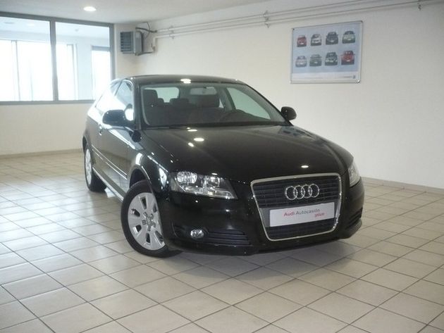 AUDI A3  SPOR. 1.6TDI ATTRACTION