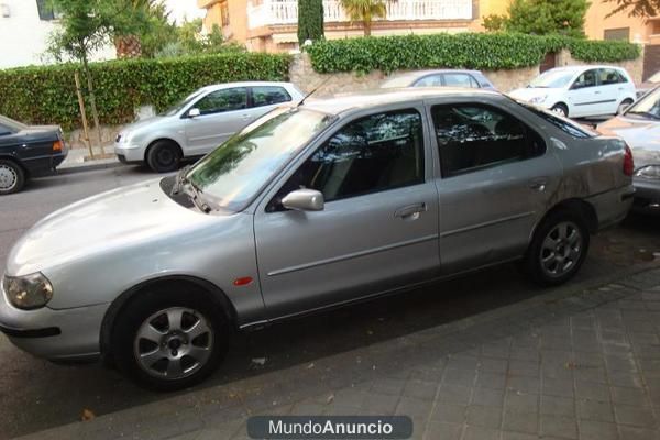 FORD MONDEO 1998 1.8 TURBO DIESEL GRIS PLATA METALIZADO TODOS LOS EXTRAS  1750