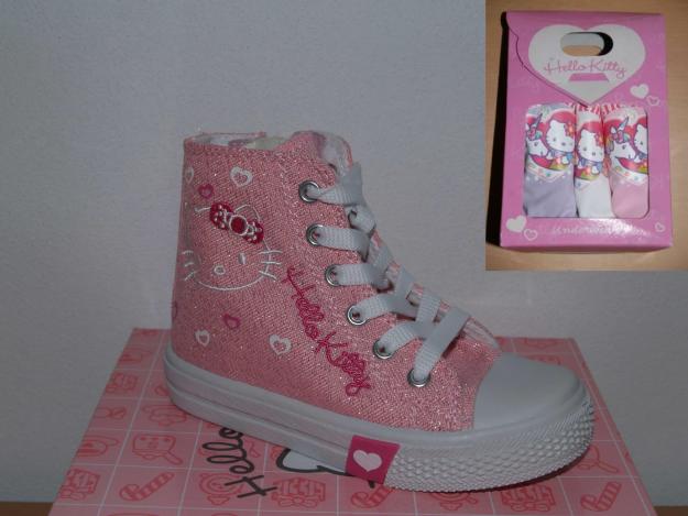 Zapatillas Nº 26 Oficiles HELLO KITTY + CAJA 3 BRAGUITAS HELLO KITTY