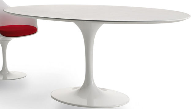 Saarinen Oval Table 2001