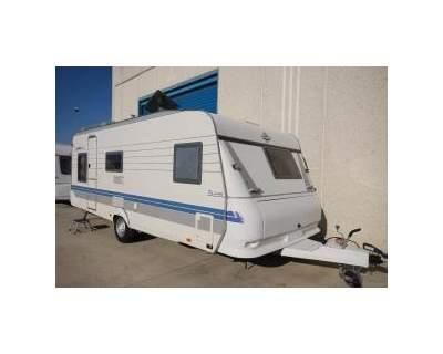 2005 Caravana HOBBY 560 KMFE LUXE - 3 ambientes