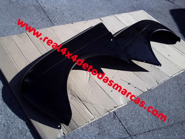 ALETAS FAROS REJILLAS TULIPAS ETC NUEVOS DE RENAULT 4 Y MAS RECAMBIOS