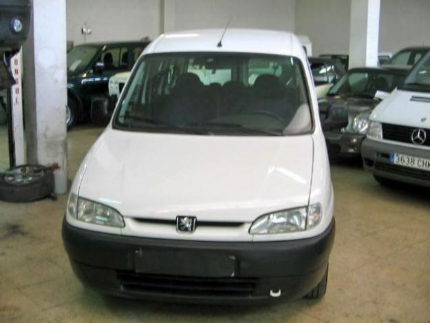 Comprar coche Peugeot Partner 1.9D Pro Combi '03 en Palma De Mallorca