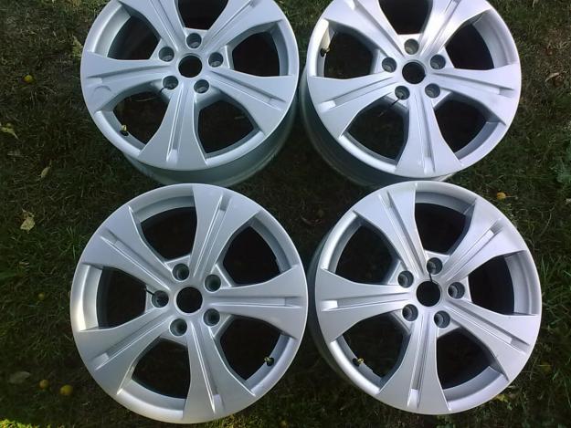 LLANTAS  ORIGINALES  RENAULT  MEGANE 3  TORNILLERIA  5X114