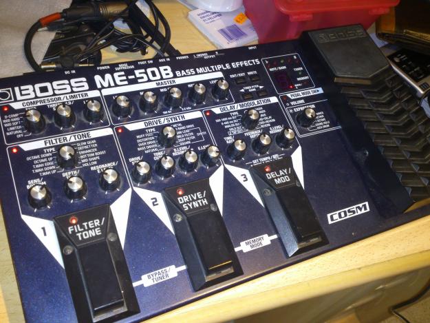 Pedalera multiefectos BOSS ME50B