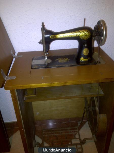 MAQUINA DE COSER SINGER ANTIGUA