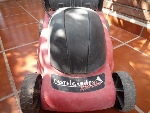Cortacésped eléctrico CastelGrande Red Line C 350.