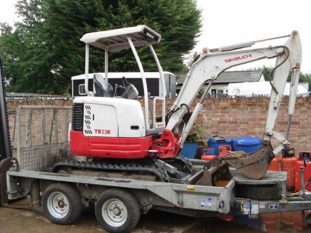 2009 Takeuchi TB 23R Mini Excavadora