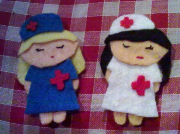 Broches de fieltro