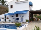 Chalet con 2 dormitorios se vende en Torrox, Costa del Sol, Axarquia - mejor precio | unprecio.es