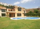 Chalet con 5 dormitorios se vende en Marbella, Costa del Sol - mejor precio | unprecio.es