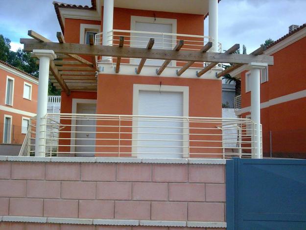 vendo chalet de 400 mt de parcela y 125 mt construidos 671 551 924