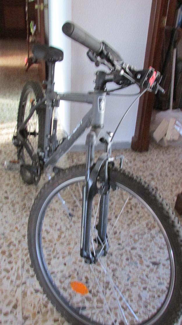 bicicleta MTB