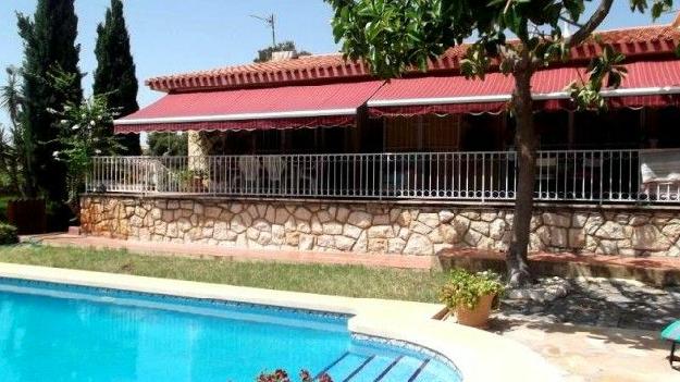 Chalet en venta en Nucia (la), Alicante (Costa Blanca)