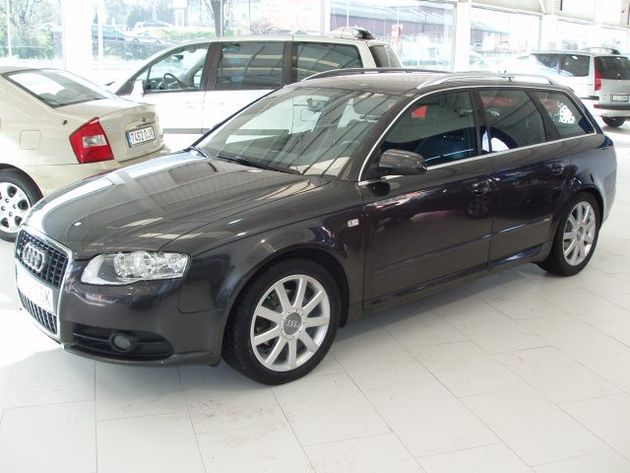 AUDI A4  AVANT 2.0TDI 143 DPF