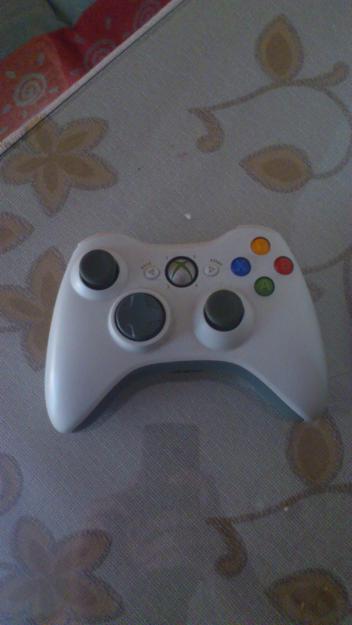 Xbox 360 arcade flasheada + mando + 23 juegos