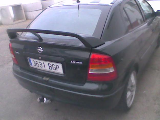 Opel astra averiado