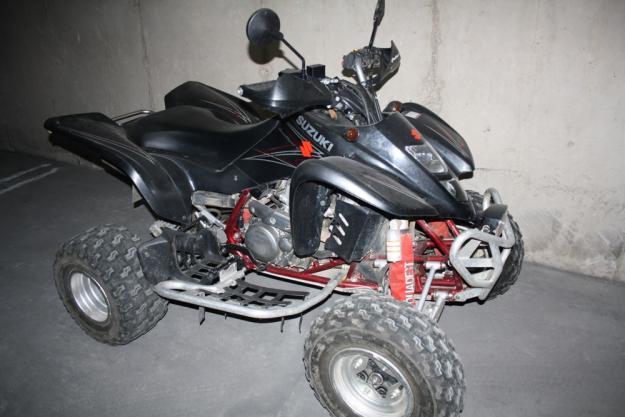 Se vende Quad Suzuki LTZ400