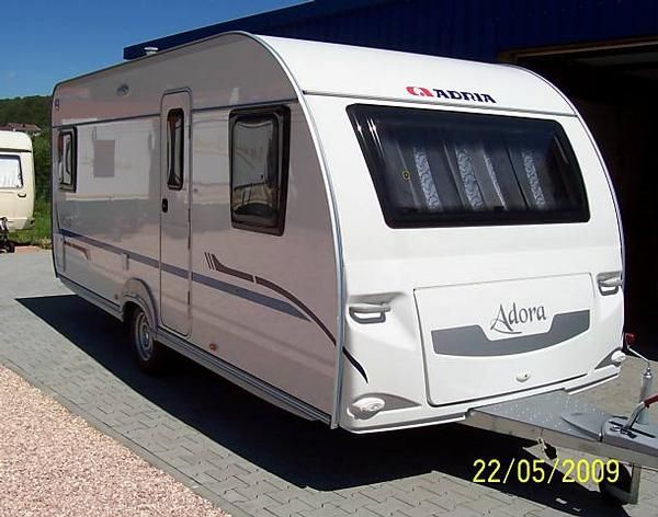 Caravana Adria Adora 512 UP modelo 2009