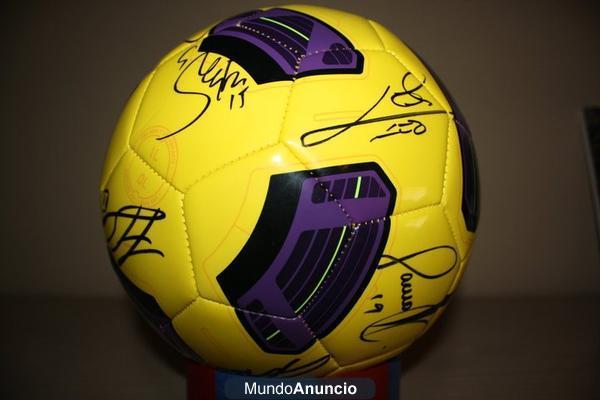 fc baecelona balon firmado