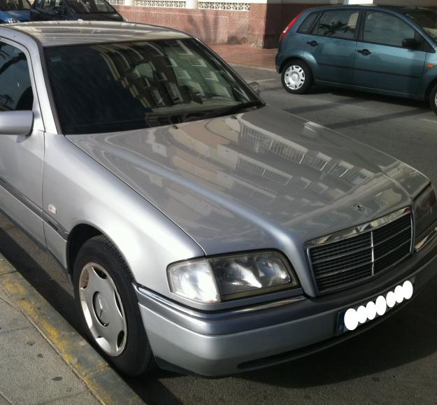 Mercedes Benz C220 Elegance Gris