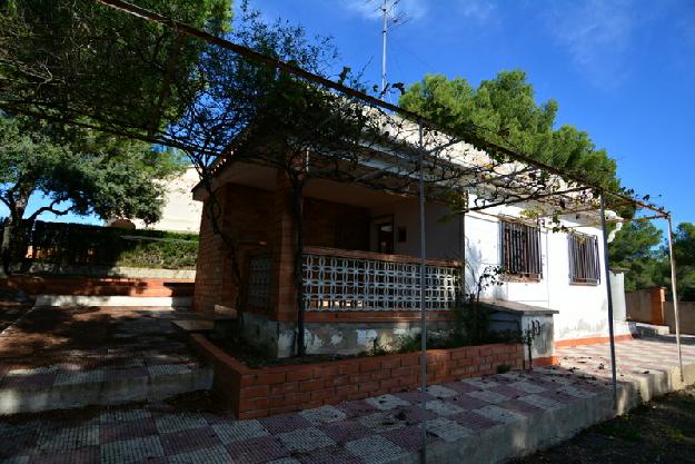 Casa en Castellet i la Gornal