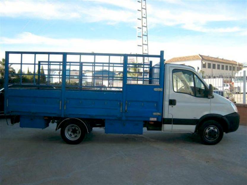 Iveco daily 35c15 - seminuevo en perfecto estado