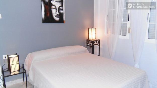 Rooms available - Comfortable 3-bedroom apartment in central La Saïdia