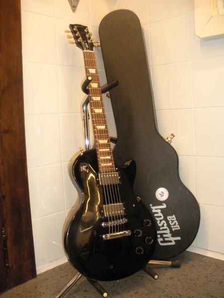 vendo-cambio guitarra Les Paul por otra guitarra