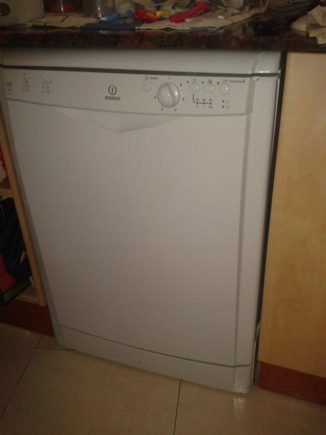 Lavavajillas indesit dfg 262