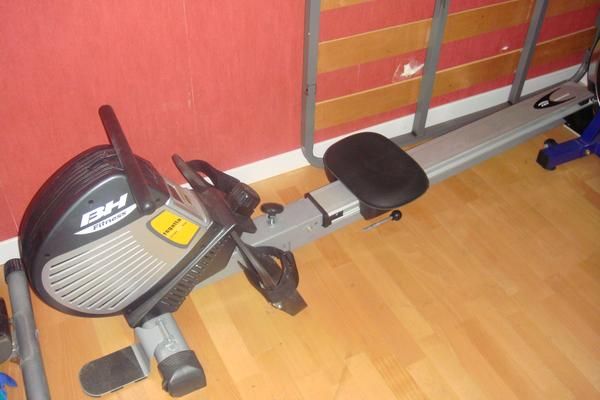Máquina profesional de Remo BH FITNESS HOMETRAINING EDITION modelo 