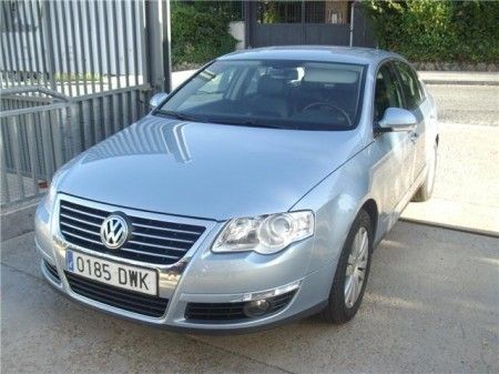 VOLKSWAGEN PASSAT 2.0TDI HIGHLINE - Segovia