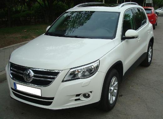 VOLKSWAGEN    Tiguan     Precio 10000EUR