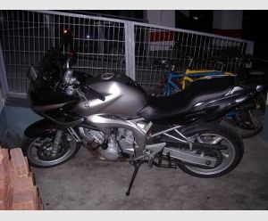 YAMAHA FAZER 600