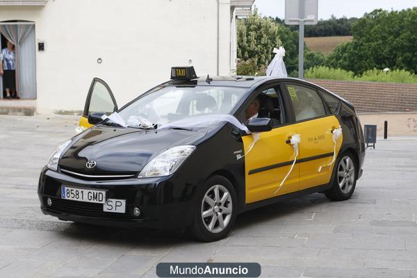 SE VENDE LICENCIA TAXI + COCHE