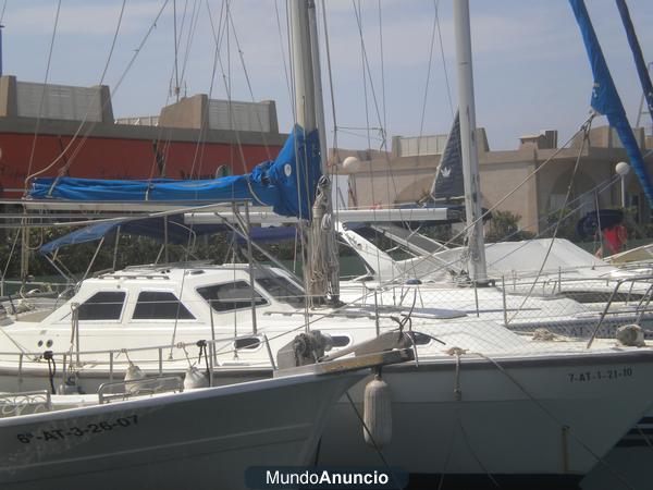 velero transoceanico,10,50,a dado la vuelta al mudo