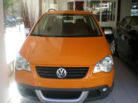 Volkswagen Polo CROSS TDI-100 CV ELIMITADA en Alicante