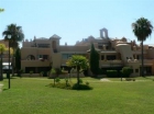 Apartamento con 3 dormitorios se vende en Estepona, Costa del Sol - mejor precio | unprecio.es