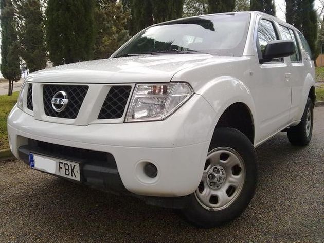 NISSAN PATHFINDER  2.5DCI LE AUT.