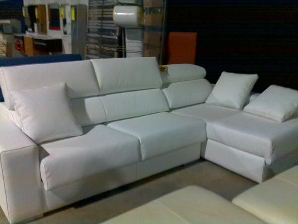 SOFA 3 PLAZAS + CHAISE PIEL FLOR